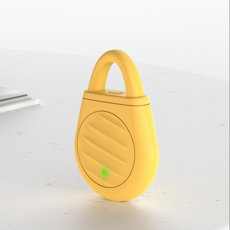 🔥Limited time offer Buy 3 get 1 free！🐦No more trouble from birds, beasts and locusts！Portable Ultrasonic Bird Repellent Keychain